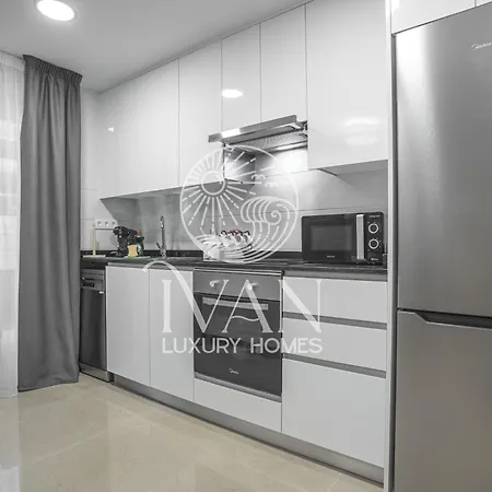 Casa Saramaria Ivan Luxury Homes 7ªpta Norte 1ª Linea *