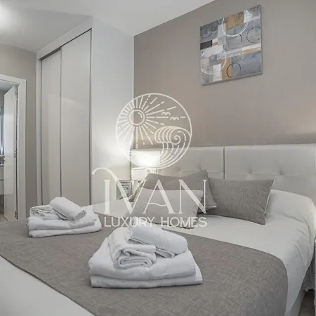 Casa Saramaria Ivan Luxury Homes 7ªpta Norte 1ª Linea *